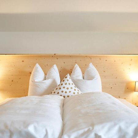 Design Apartments & Zimmer - Zugspitze Leutasch Buitenkant foto