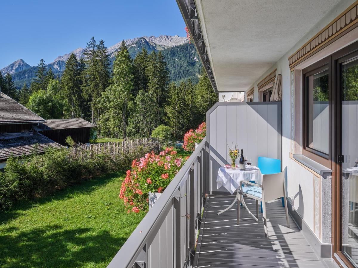 Design Apartments & Zimmer - Zugspitze Leutasch Buitenkant foto
