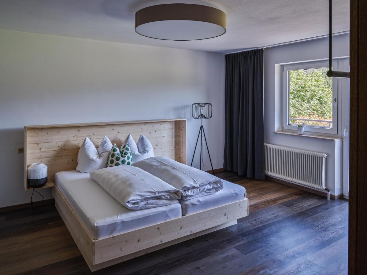 Design Apartments & Zimmer - Zugspitze Leutasch Buitenkant foto