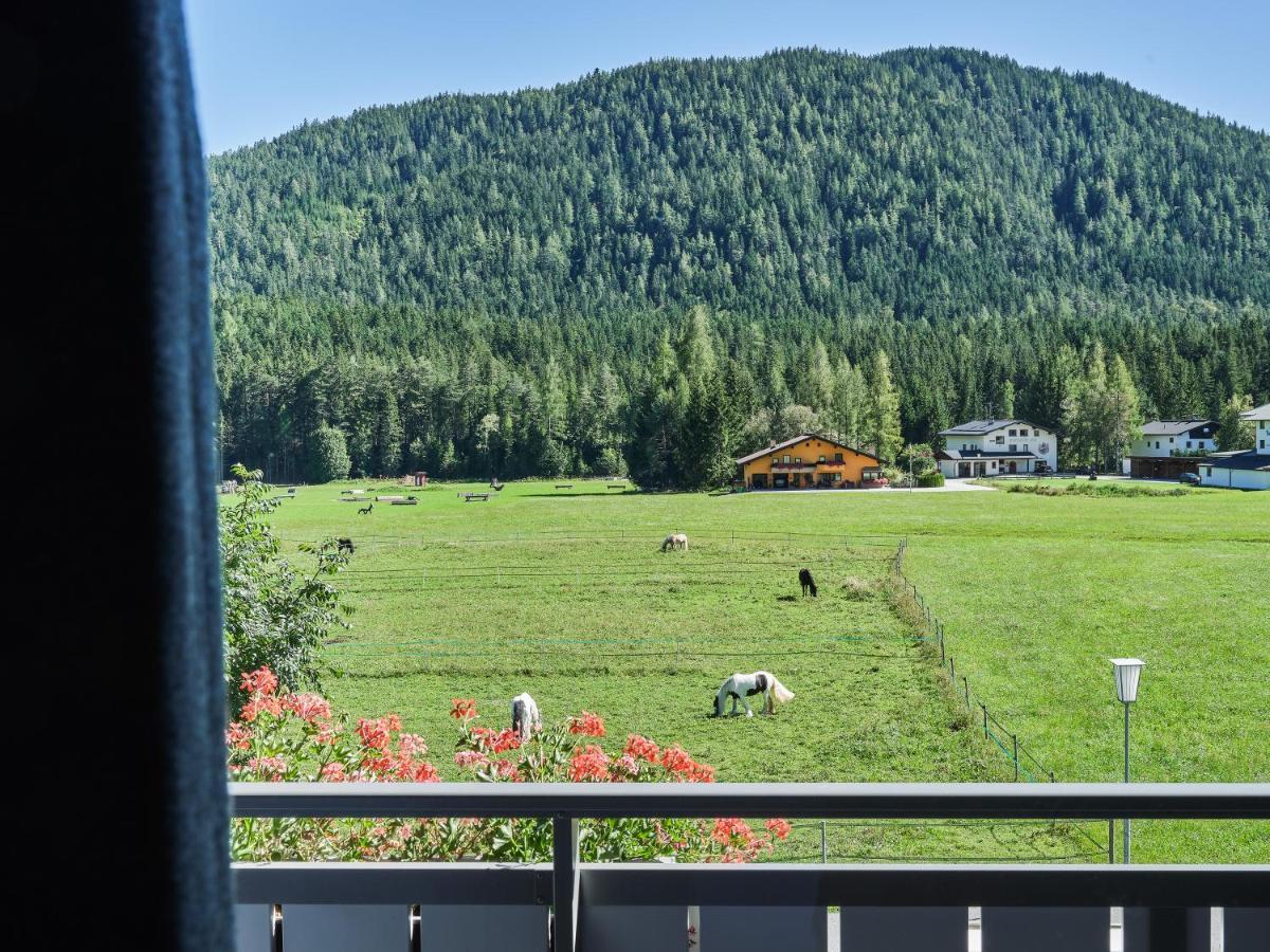 Design Apartments & Zimmer - Zugspitze Leutasch Buitenkant foto