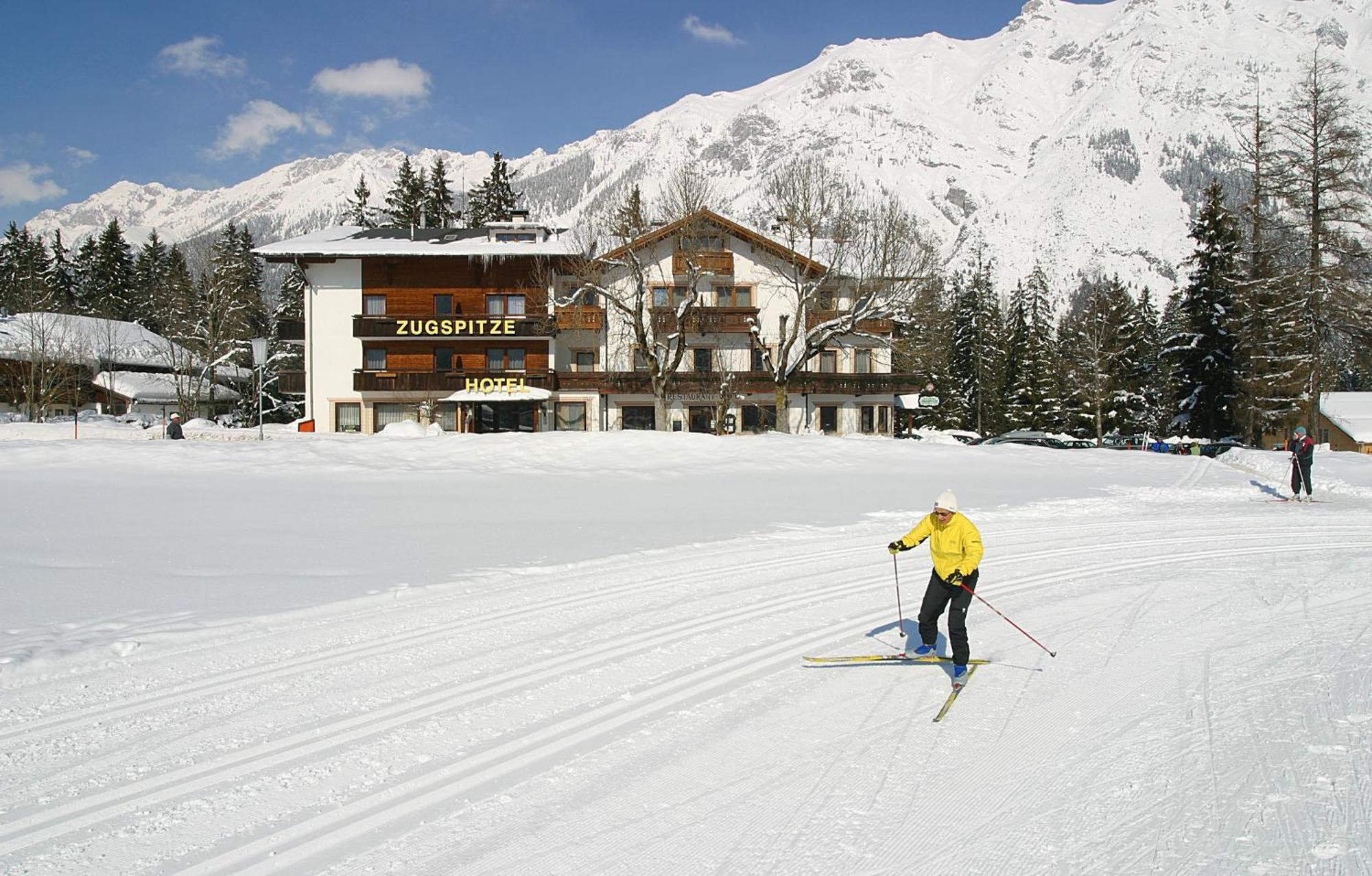 Design Apartments & Zimmer - Zugspitze Leutasch Buitenkant foto